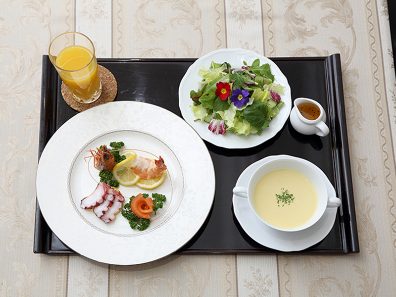 退院前日のお祝い膳（オードブル）